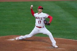 20210405_Ohtani5_ap-650x433