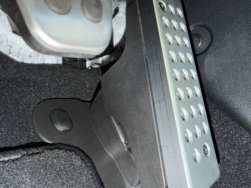 アクセルペダル嵩上げ完了