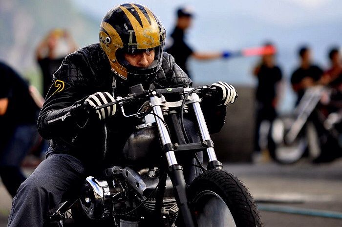 Kicsi Irjon Egy Jelentest Operator 長瀬 智也 バイク ヘルメット Minicvaldes Com