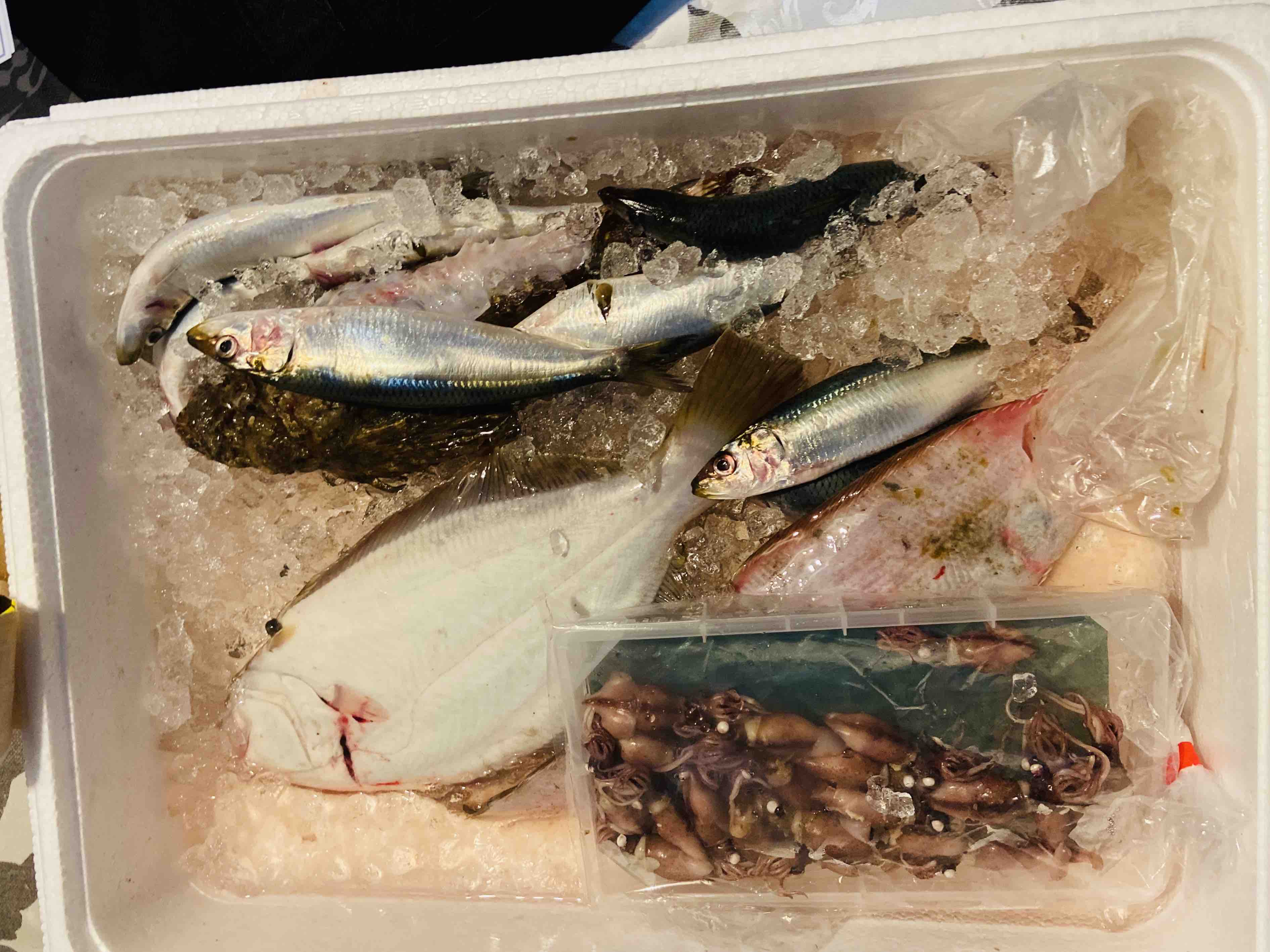魚料理いろいろ Nabegonの金魚のあぶく 魚料理いろいろ Nabegonの金魚のあぶく