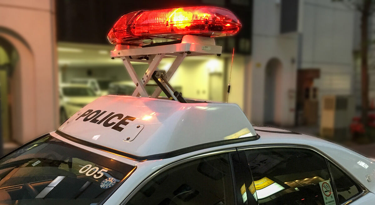 炎上 車接近で転倒 重傷負った女子高生に2千円渡し立ち去る D D D Nabeshowの龍脈news便