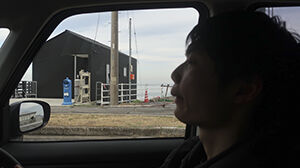 海が見えてきた