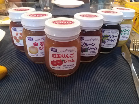 美味しい、美味しいジャムが届きました（SAWAYA JAM）