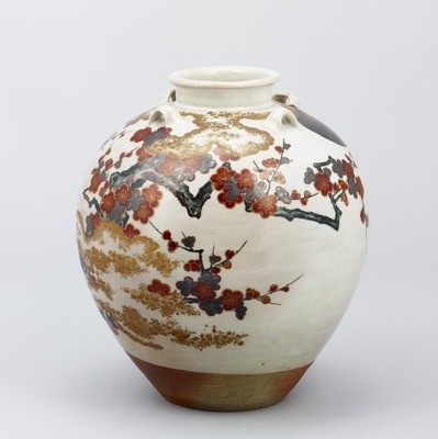 色絵月梅図茶壺　仁清　江戸時代17世紀