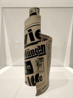 46「Newspaper 83」1983