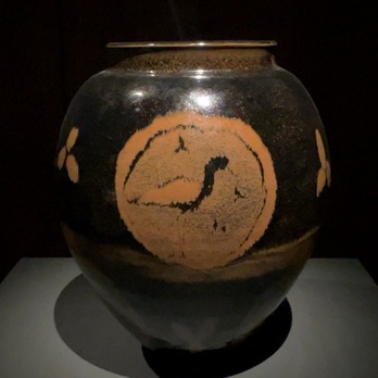 原清「鉄釉大壺」1981-001