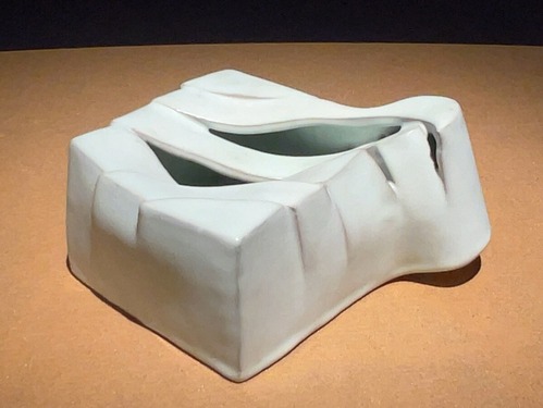 清水九兵衛「花陶容」1987