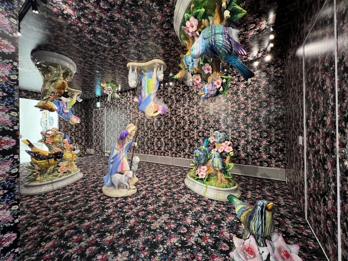 16 《Broken Kaleidoscope》2025