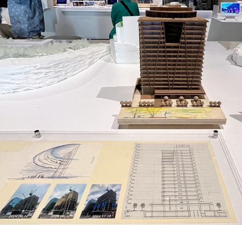 台北のオフィスＩ（台湾）2020　高さ70メートル