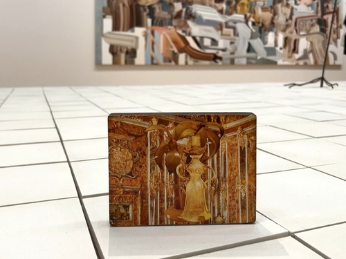 「Candy in Amber Room」2017