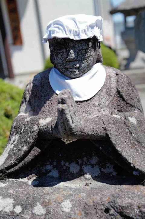 長野市真島 北村公民館脇の石仏群 | 弁護士法人 長野第一法律事務所