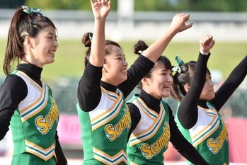 山口大学応援団チアリーディング部SCAMPISH