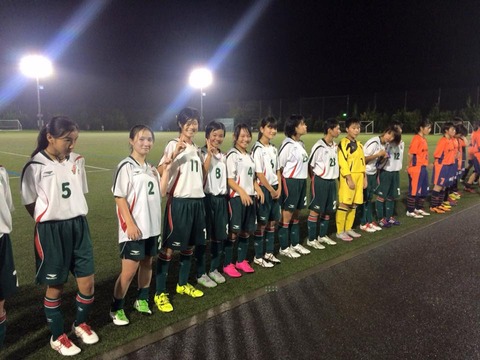 FCシュロス松本とシュヴェスターの選手達