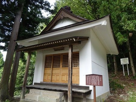 源頼朝 大竹屋平兵衛ゆかりの 静松寺 長野市茂菅 小林玲子の善光寺表参道日記 源頼朝 大竹屋平兵衛ゆかりの 静松寺 長野市茂菅 小林玲子の善光寺表参道日記