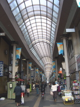 権堂アーケード