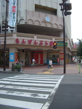 もんぷら外から