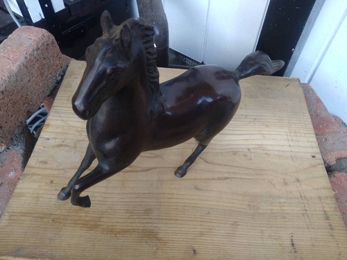 027FFDAC-0DF3-4742-B09A-068E458C943F