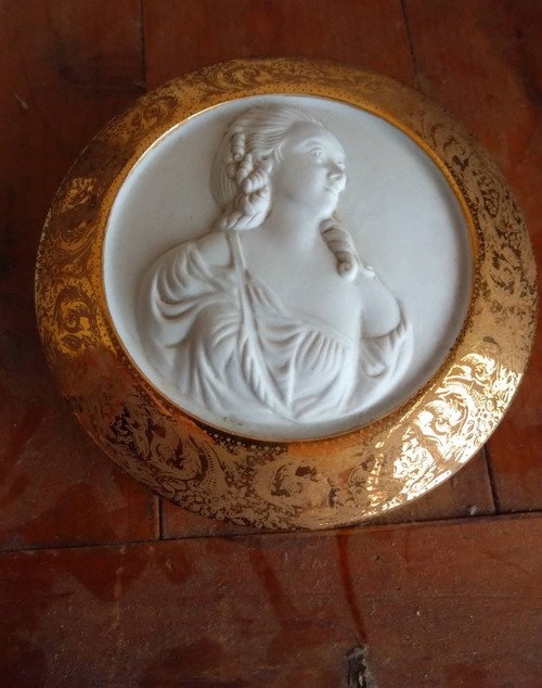 A870CAA9-FAEE-4605-98C9-3FD4411142BA