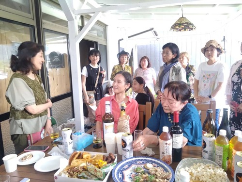 69DF516E-E87F-40CA-B62A-42B9F27CC753