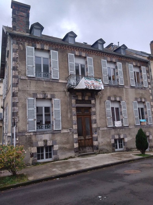 978F92F0-8E7A-40A8-8142-39A6ED870528