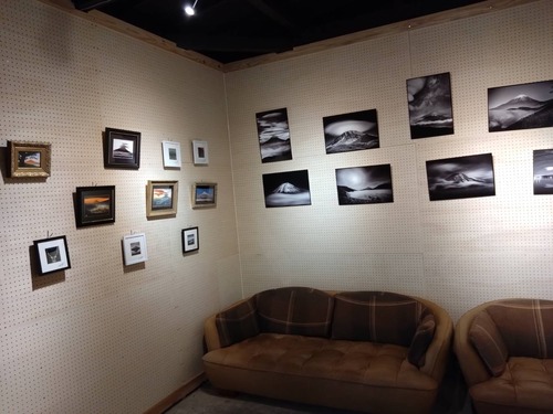 B8E2261F-0A4D-4E44-8384-86807367EBD2