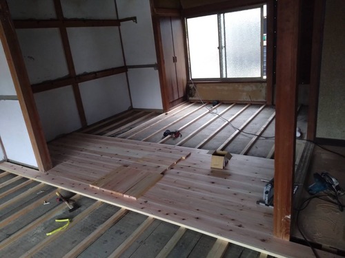 2319464E-211D-4D6E-9243-702DD0CD9970