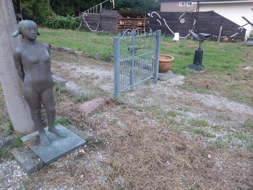 A9CFC47F-F6A7-4D4E-9192-07BB89387911