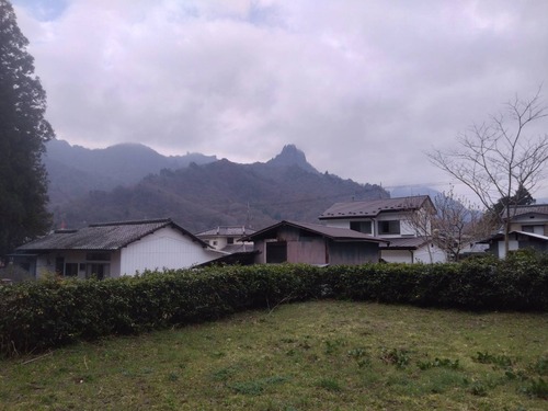 D5DE3D3A-BC60-4B26-B1E8-B1049284BC29