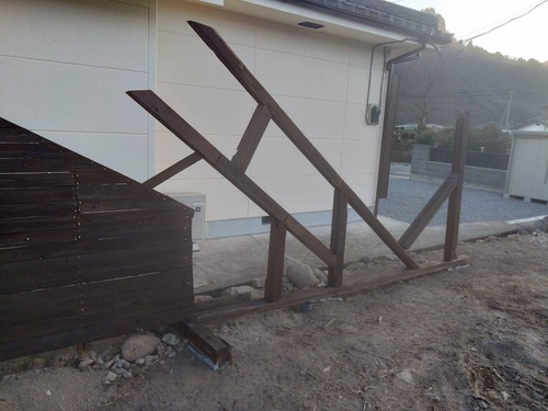 98F908F4-2AB7-4151-8430-ABC81503A769