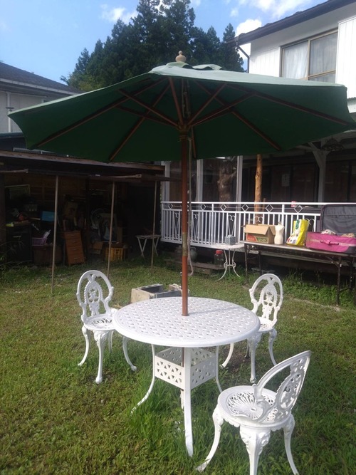 4A79A764-6991-4537-BB7F-9E81E3267D4A