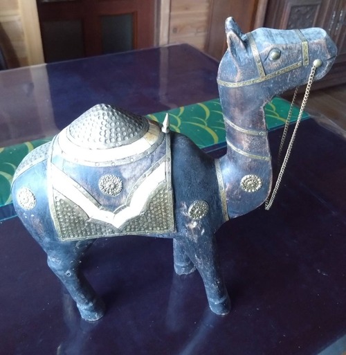 56912153-57D4-4025-8ADE-EB4388DF467E