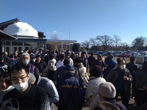 8F57B85C-129C-4464-90F5-406E13849190