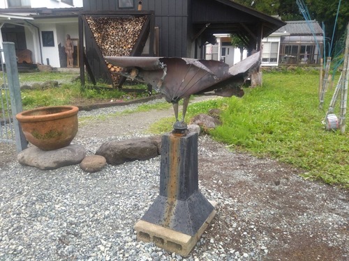 79040452-9A7C-47D3-8D36-7B6047368209