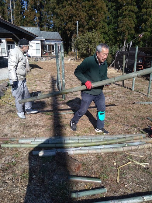 FBCD42DB-549C-4C21-A6A4-F4BDAA272FDE