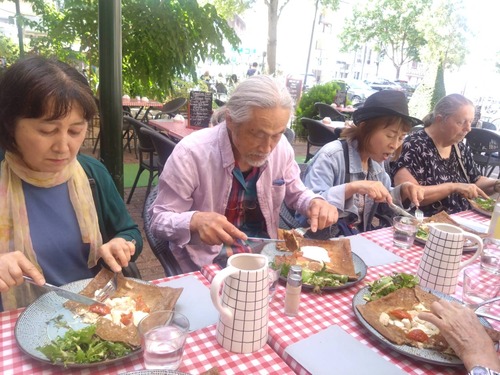 1C13BE80-068B-400A-9068-DF68081B3681