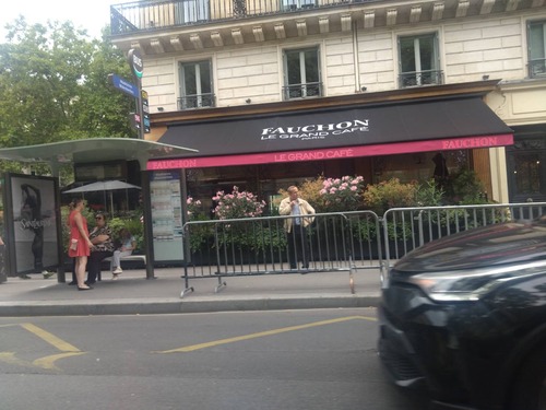 52634A8D-887C-4A2E-B312-B7ED7F323201