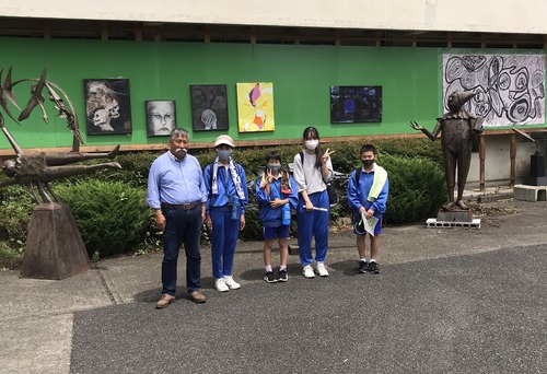 7DB4C998-26FC-4104-BD13-6C62014A917F