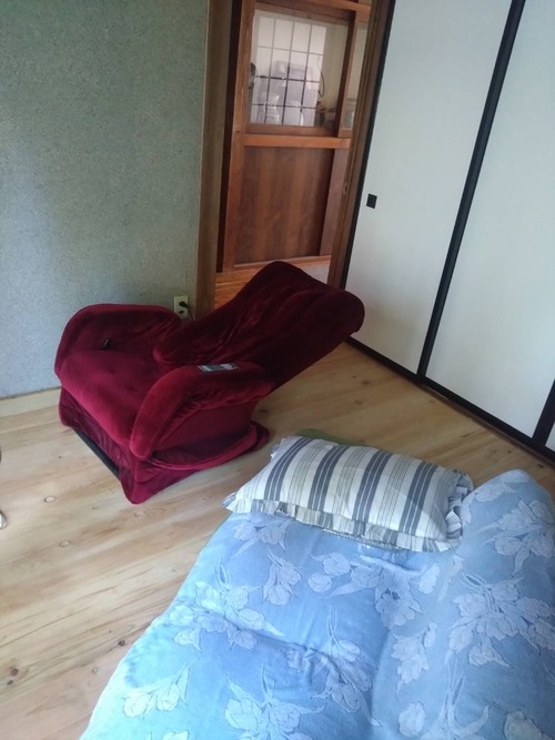 6C77F6F0-0ED5-4187-A06A-922571B4DE01