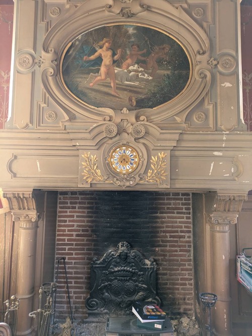 EB73ACED-9392-4132-914C-1DF773DAFA30