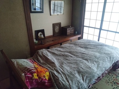 42D23E2C-7BF1-4987-988C-2A0891B73DD4