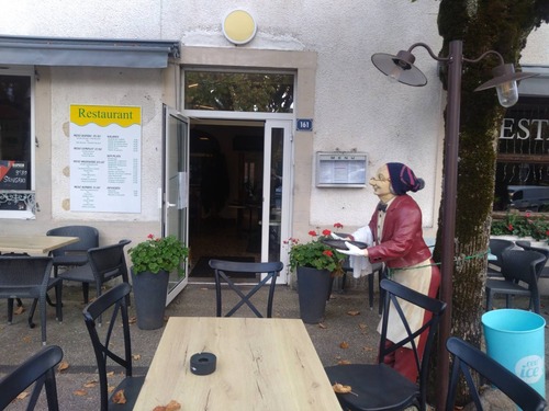 EB2DF579-26E6-44F5-8B57-937B0CC0C445