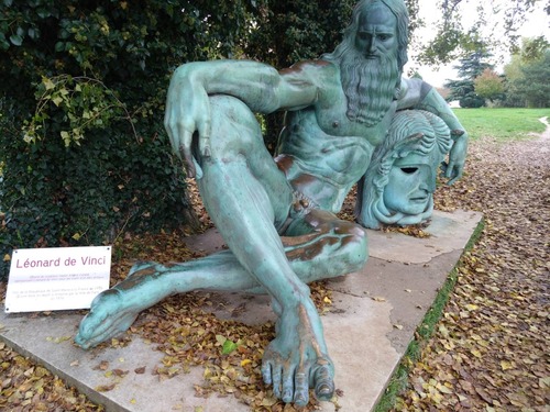 AFC3DA1C-F0AB-49A6-B156-C958B29C8880