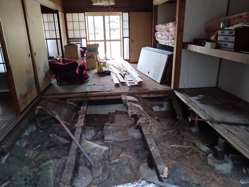 338108C2-CDE6-49D9-8F87-B8961CFA30AA