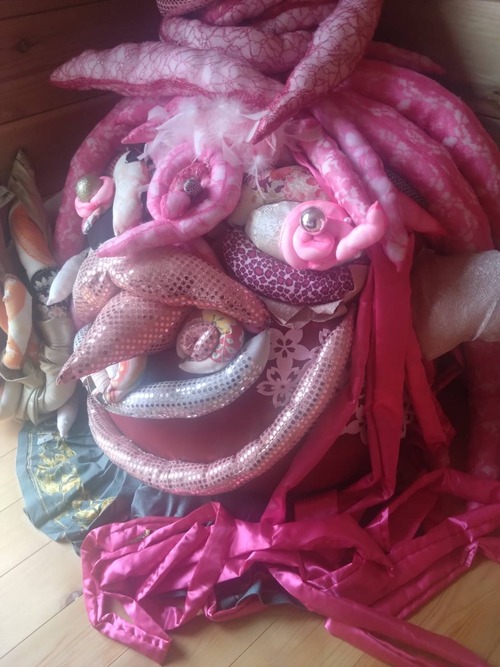 B55108F6-DB2F-4AB8-A4EA-CA23DCEFD6A7