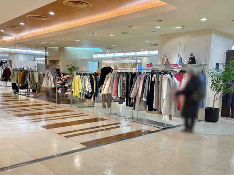 Cocolo長岡 にレディースファッションのお店 Ron Miyako ロン ミヤコ がオープンしてる 元 布ギャラリー だったところ ながおか通信