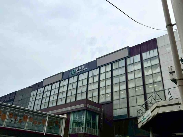 メガ豚パンチ CoCoLo長岡店