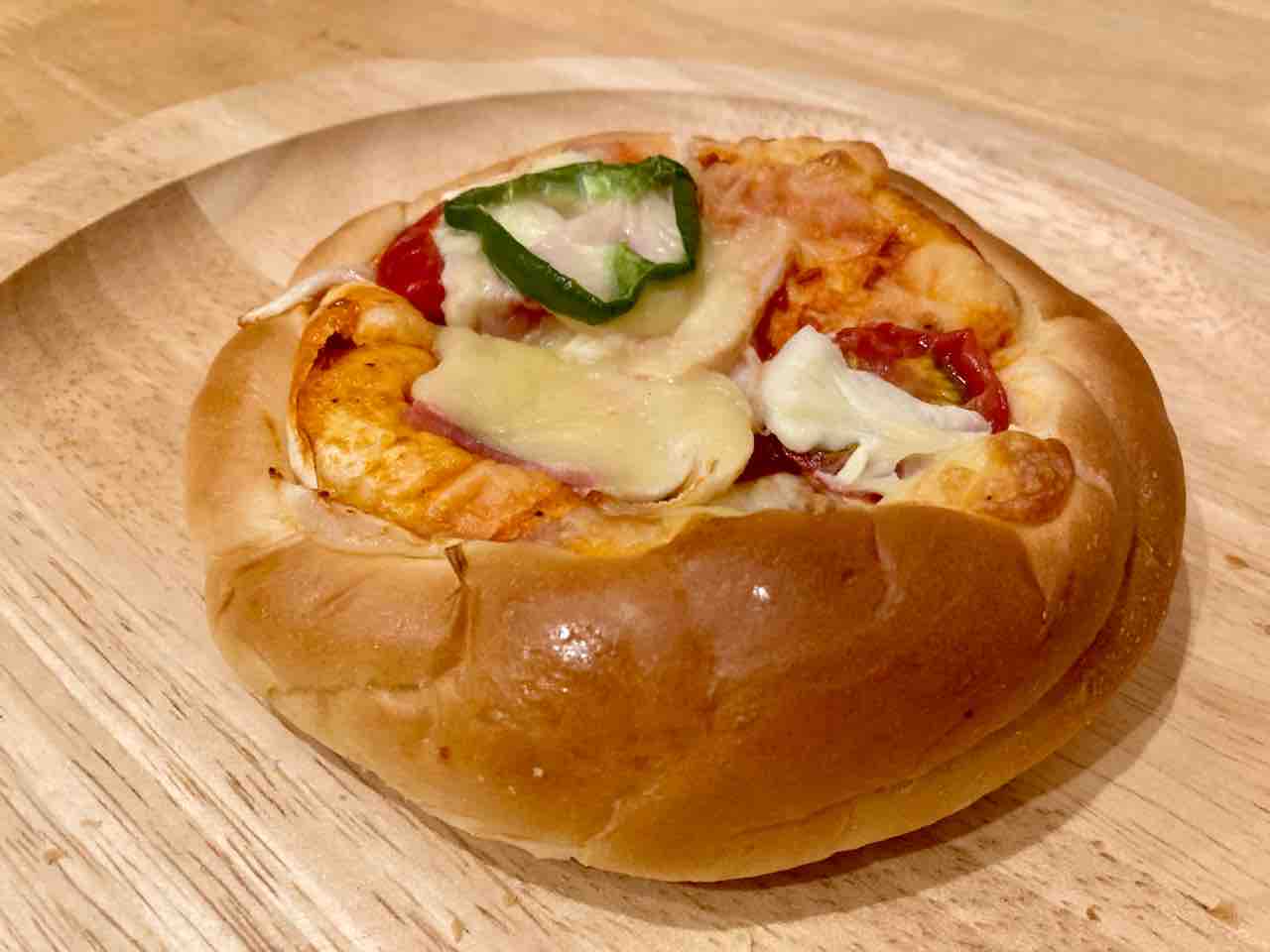 金町にオープンしたパン屋さん『bakery & cafe Favorite 金町にオープンしたパン屋さん『bakery & cafe Favorite