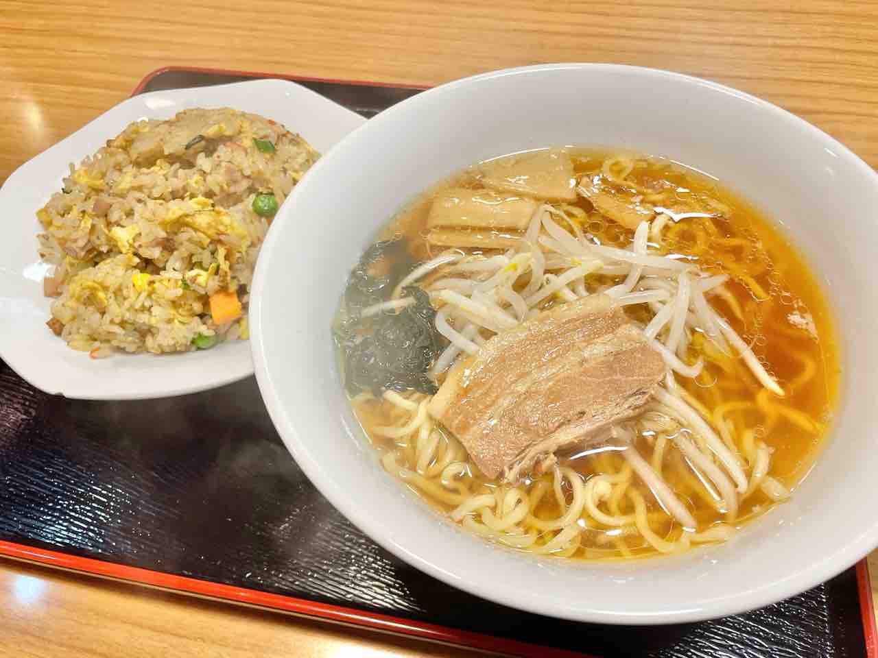 上田町にオープンした『台湾料理 福の園』で『醤油ラーメン』と『台湾
