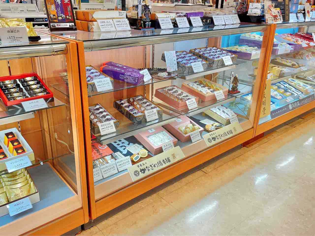 イオン長岡店 1階にある 銘店 コーナーに老舗菓子店 かなざわ総本舗 がオープンしてる ながおか通信
