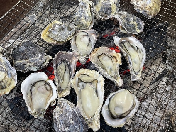 出張カキ小屋 牡蠣奉行